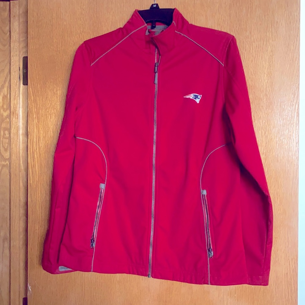 Nice sport Patriots Jackets for women, almost new